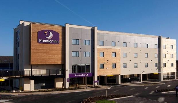 Premier Inn Newton Abbot Esterno foto
